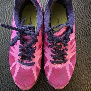 Nike Vibrant Pink and Purple Air Max